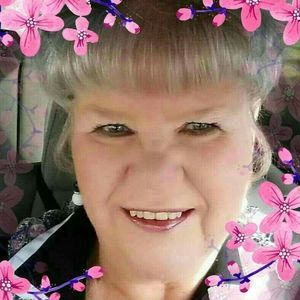 Meet your Posher, Debra